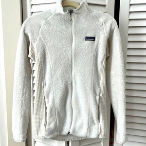 Patagonia - insulated fleece jacket - full zip - white/cream - size small